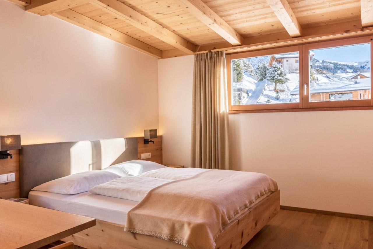 Villa Solinda App Rossini Сельва-ди-Валь-Гардена Экстерьер фото